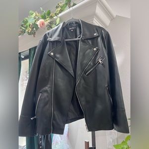 Faux leather jacket: almost new